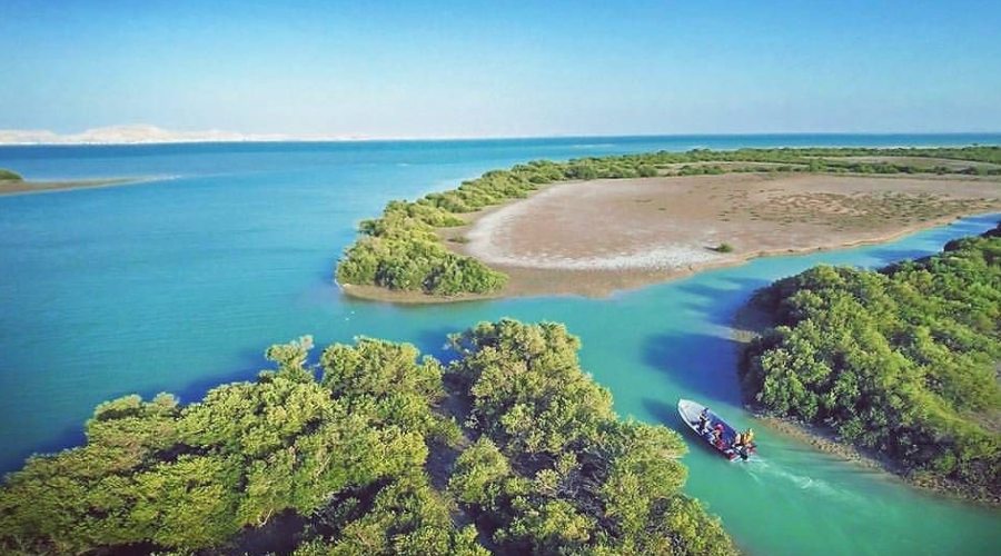 زیباترین ساحل قشم