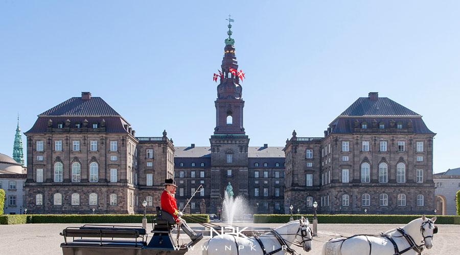 کاخ کریستینسبورگ دانمارک